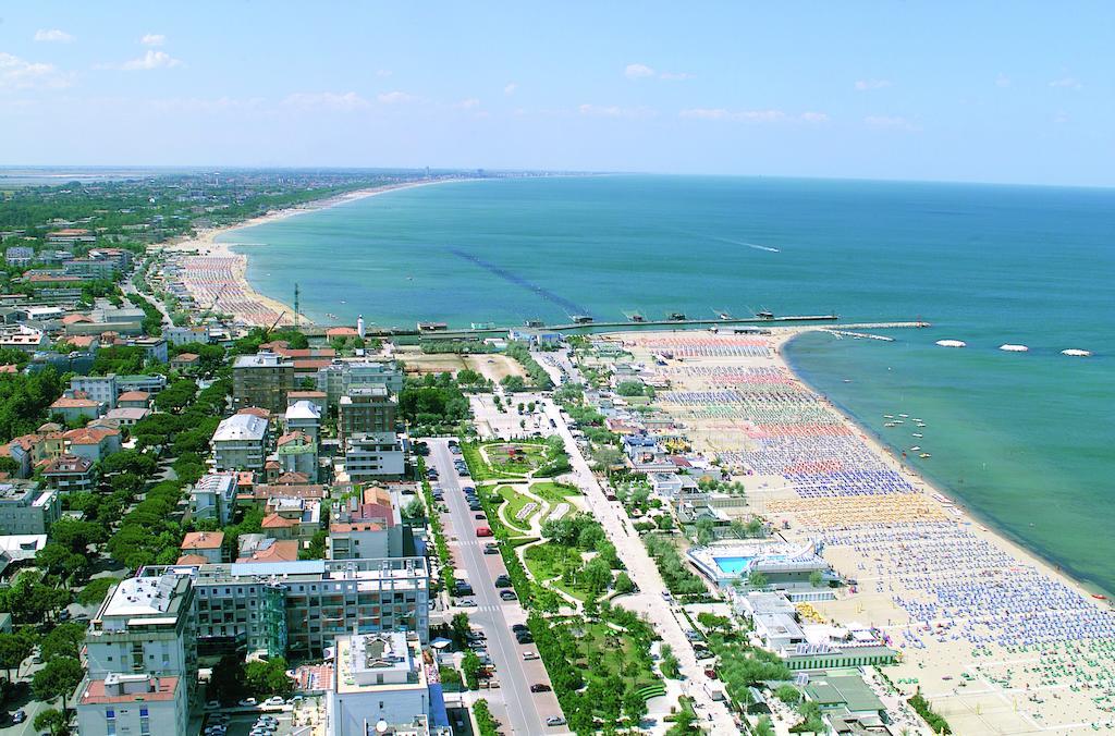 Hotel Darsena Cesenatico Exterior foto